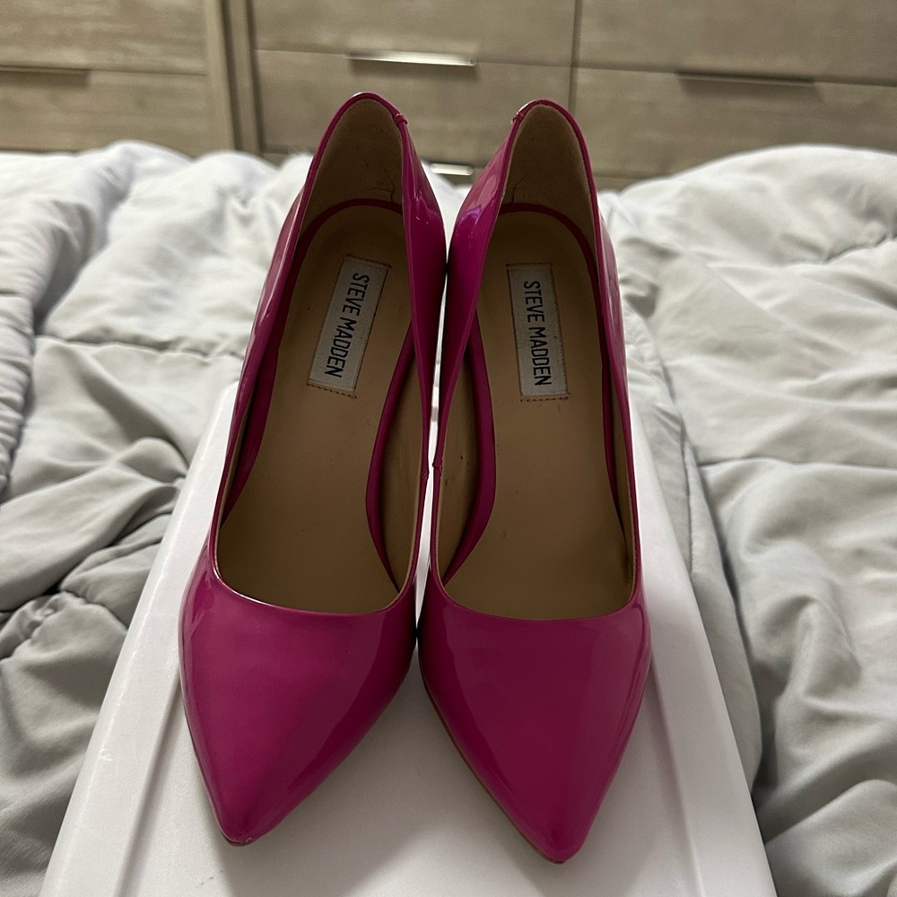 Steve Madden hot pink heels